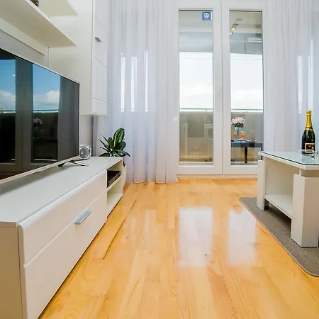 公寓 大风貌公寓 *