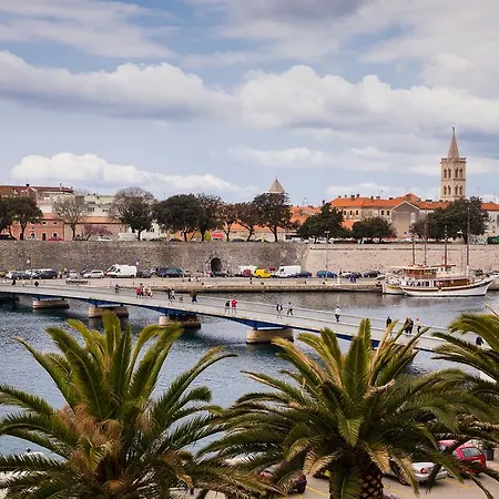 公寓 大风貌公寓 *